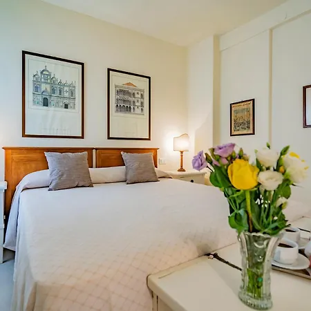 Apartamento Lo Squero 2 Charming In Dorsoduro Veneza